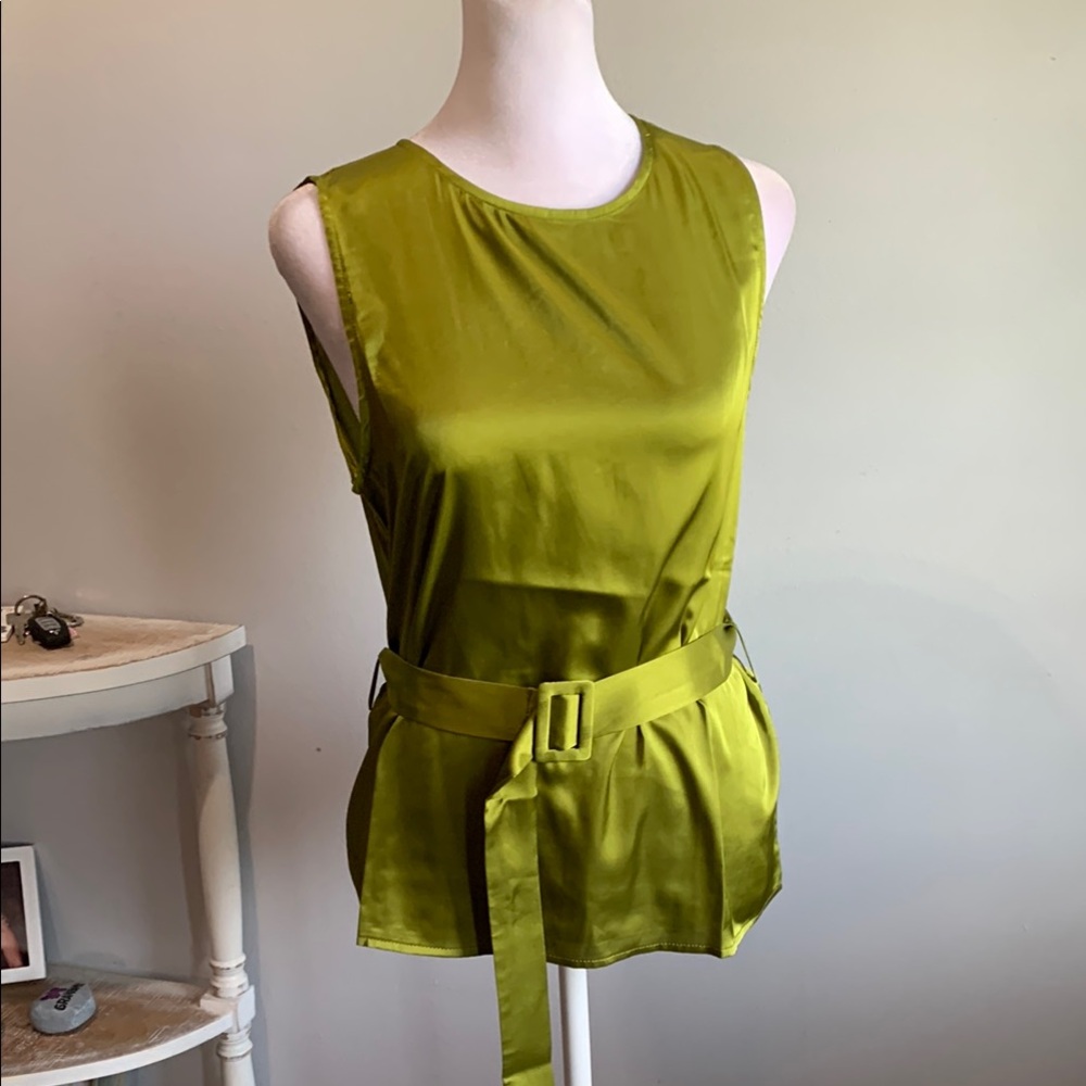 [Rêveuse] Fitted Green Tank Top with Belt - Size Small NWT